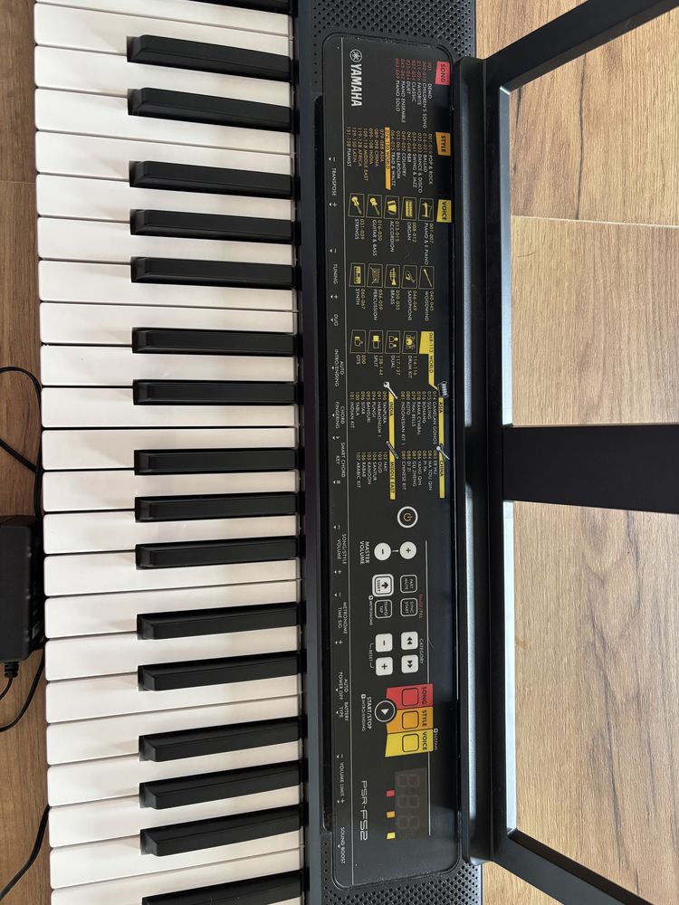 YAMAHA PSR-F52 – KEYBOARD w stanie idealnym