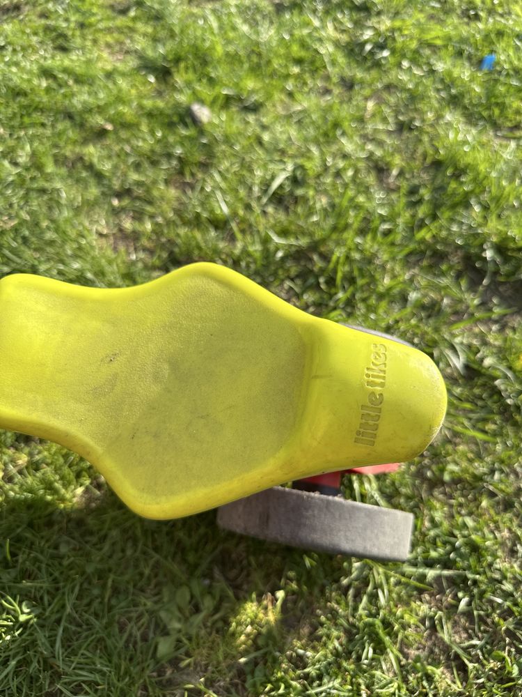Jezdzik little tikes dla malucha 9m+