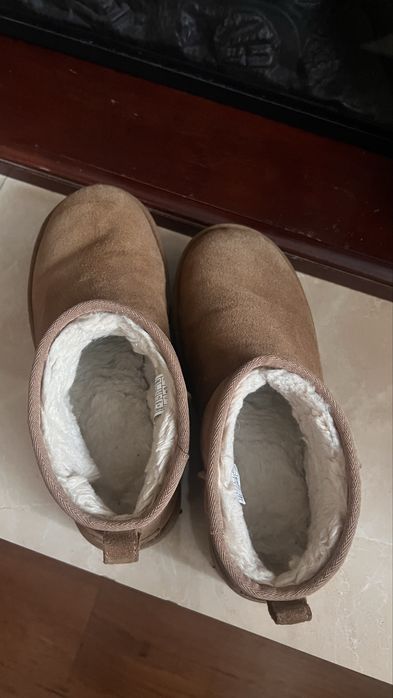 UGG 40 розмір жіночі