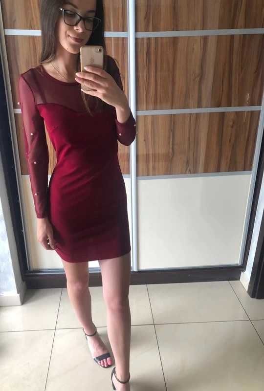 Sukienka wizytowa elegancka mini bordowa koraliki