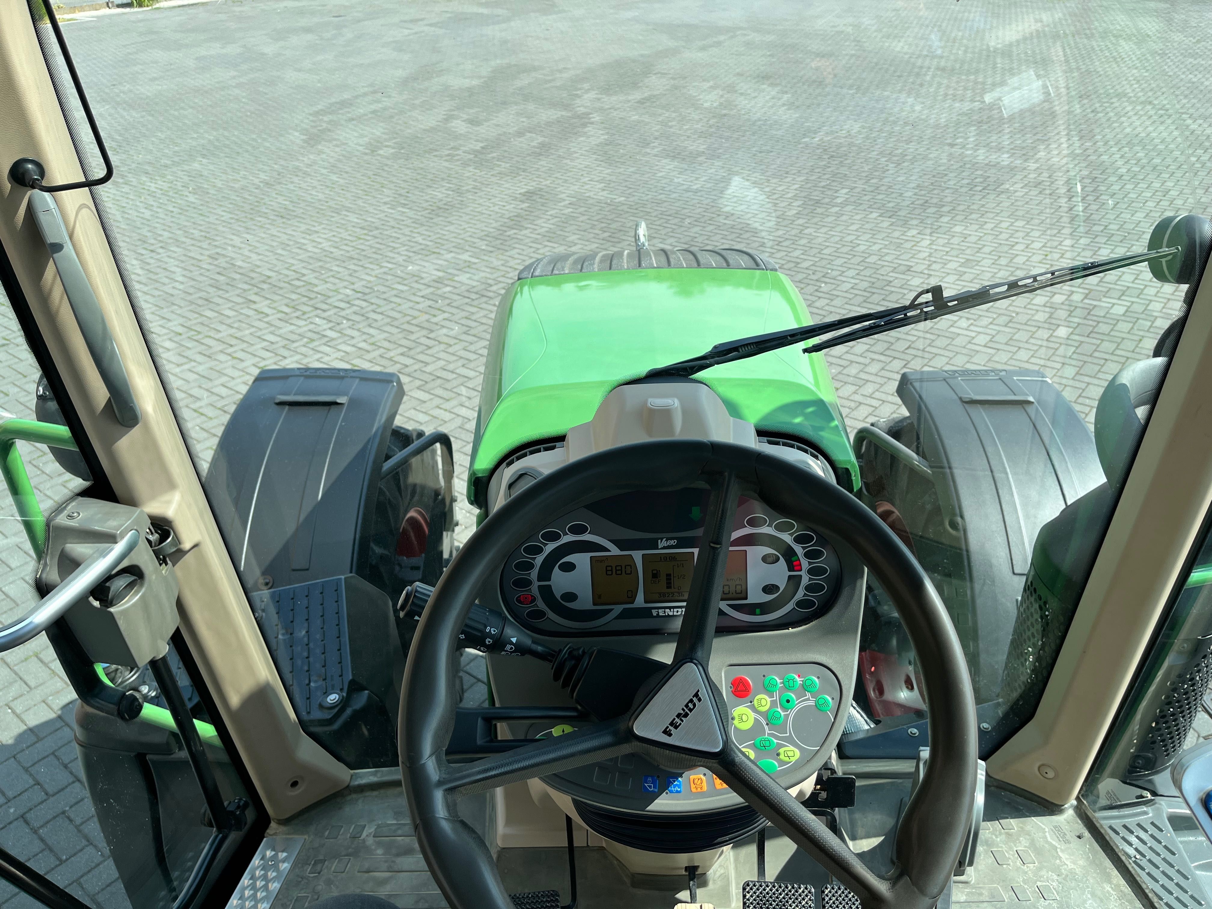 Fendt 512 VARIO TMS miękka oś sprowadzony TUZ Idealny stan 3800mth