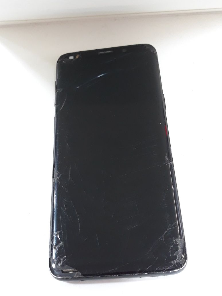 Пелефот Samsung S9 "4/64"