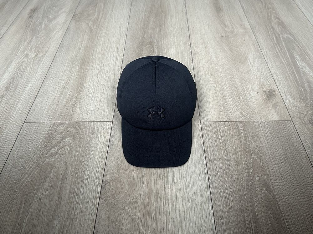 Кепка under armour