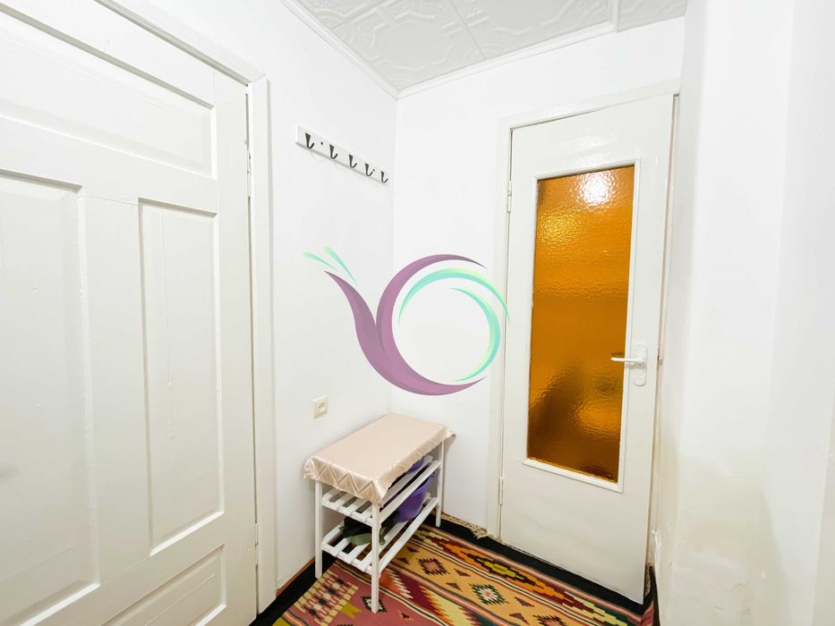 Частина будинку з ремонтом і/о опаленням по вул. Конструкторів, Вишків