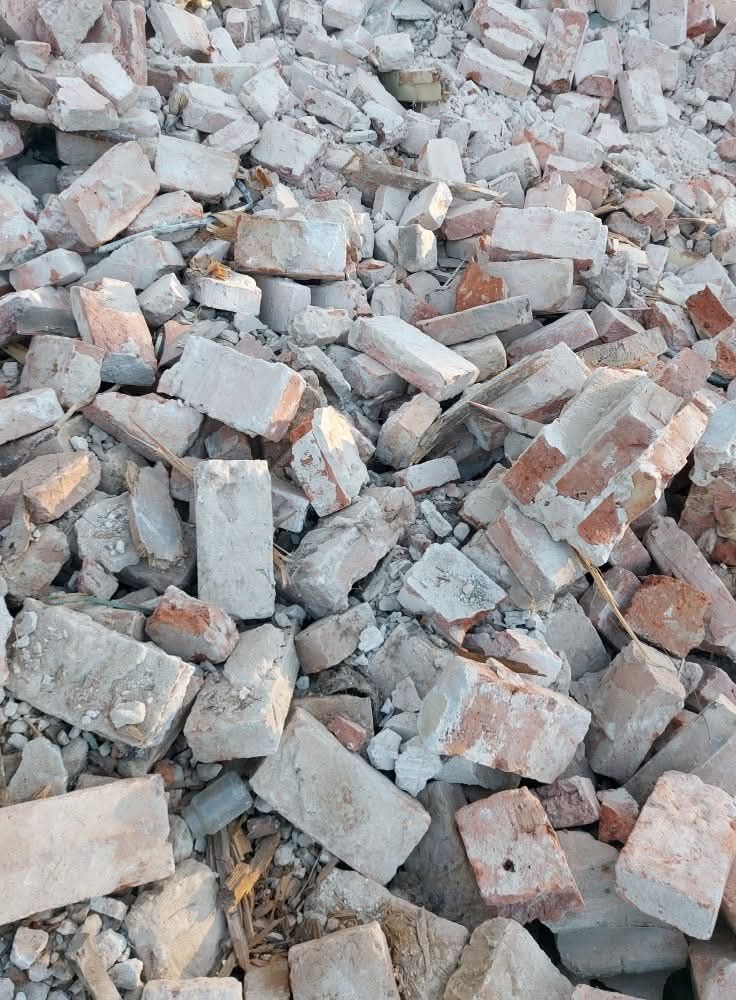 Ziemia Glina Gruz rozbiórkowy na utwardzenie podniesienie terenu