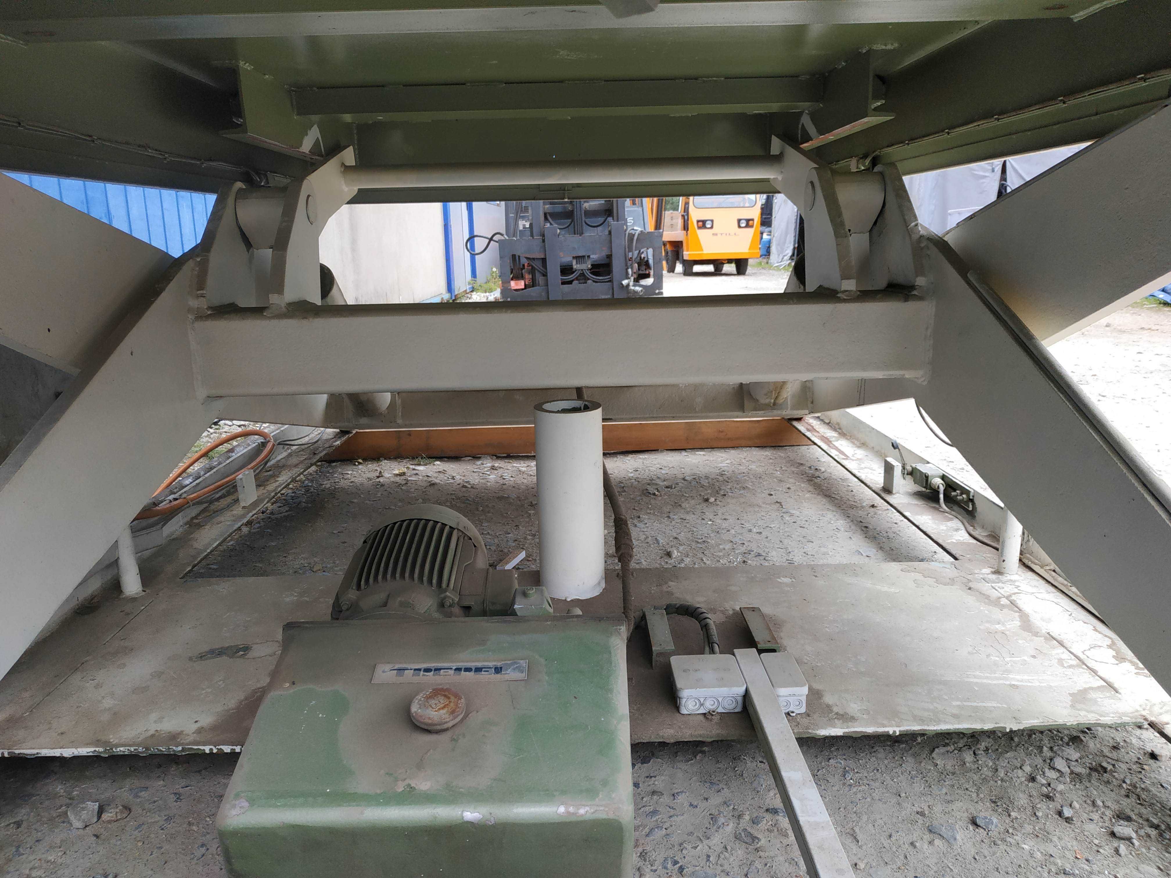 Trepel stół hydrauliczny podnośnikowy traserski nożycowy  2000kg 2t
