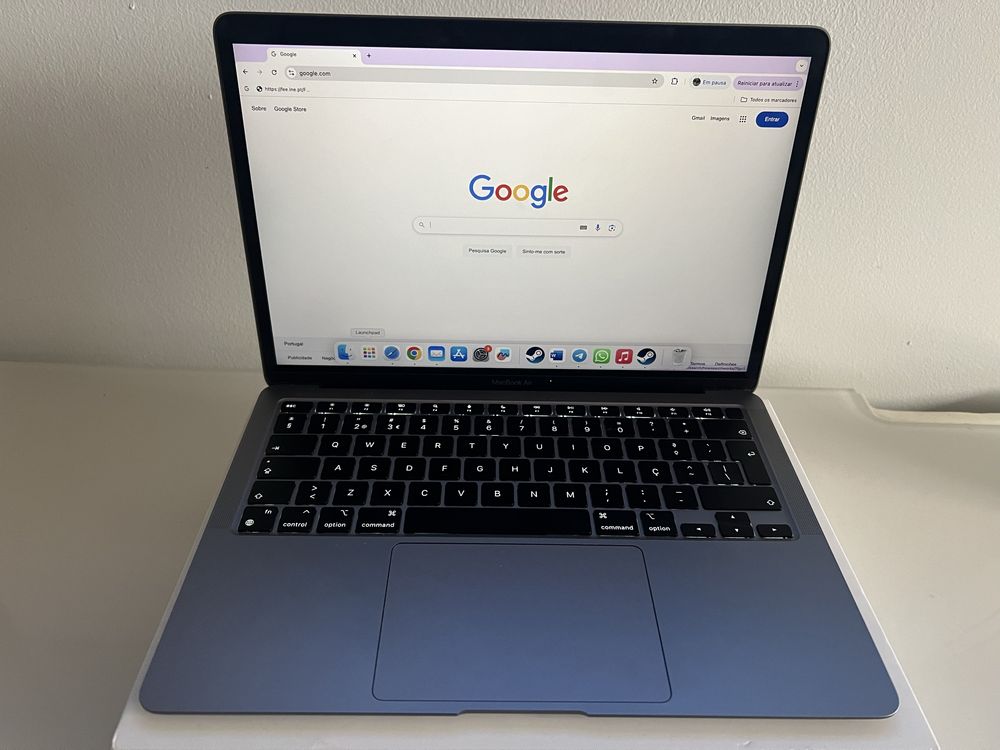 Apple Macbook air m1