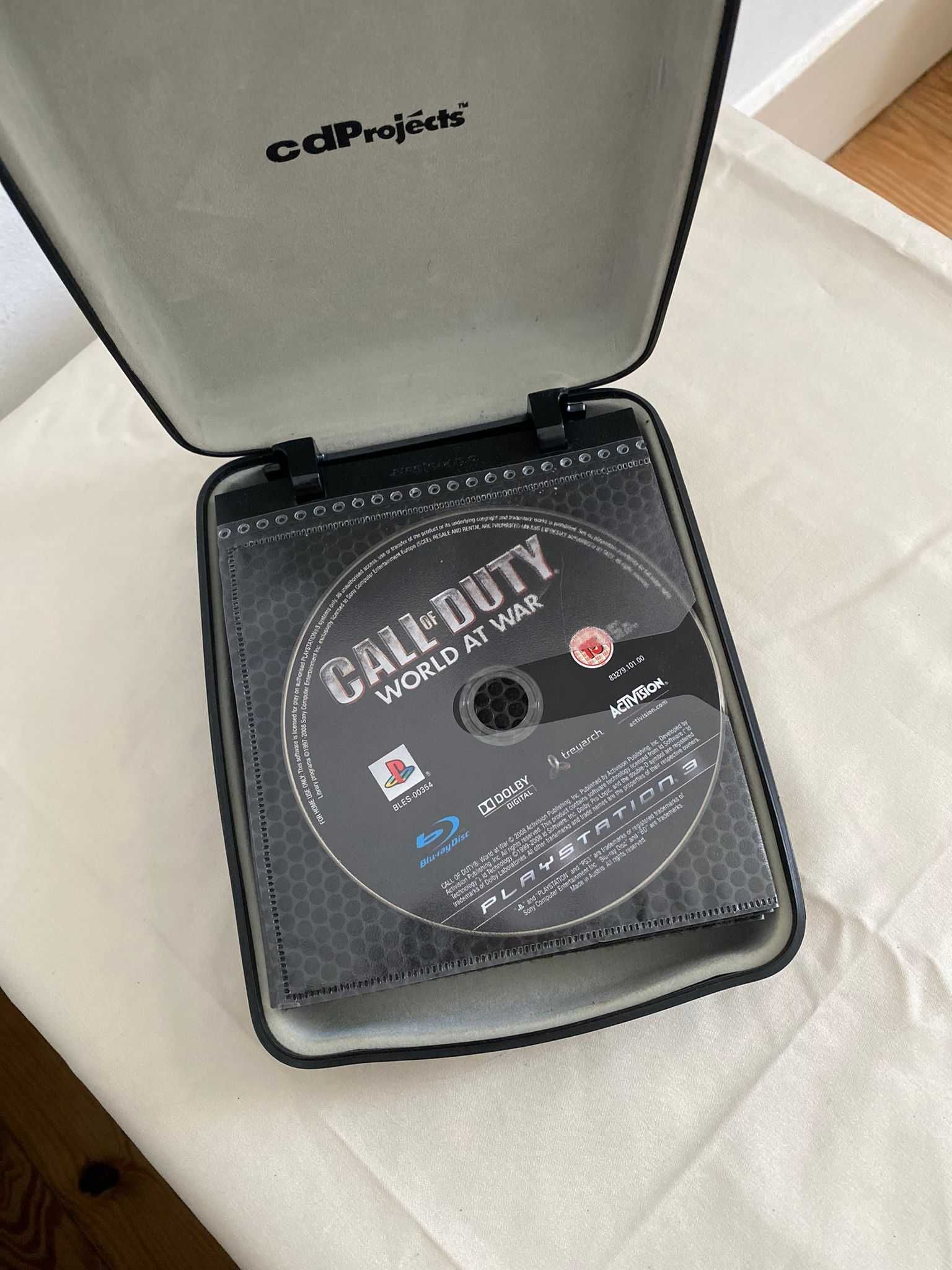 PS3 250gb + 2 comandos + jogos