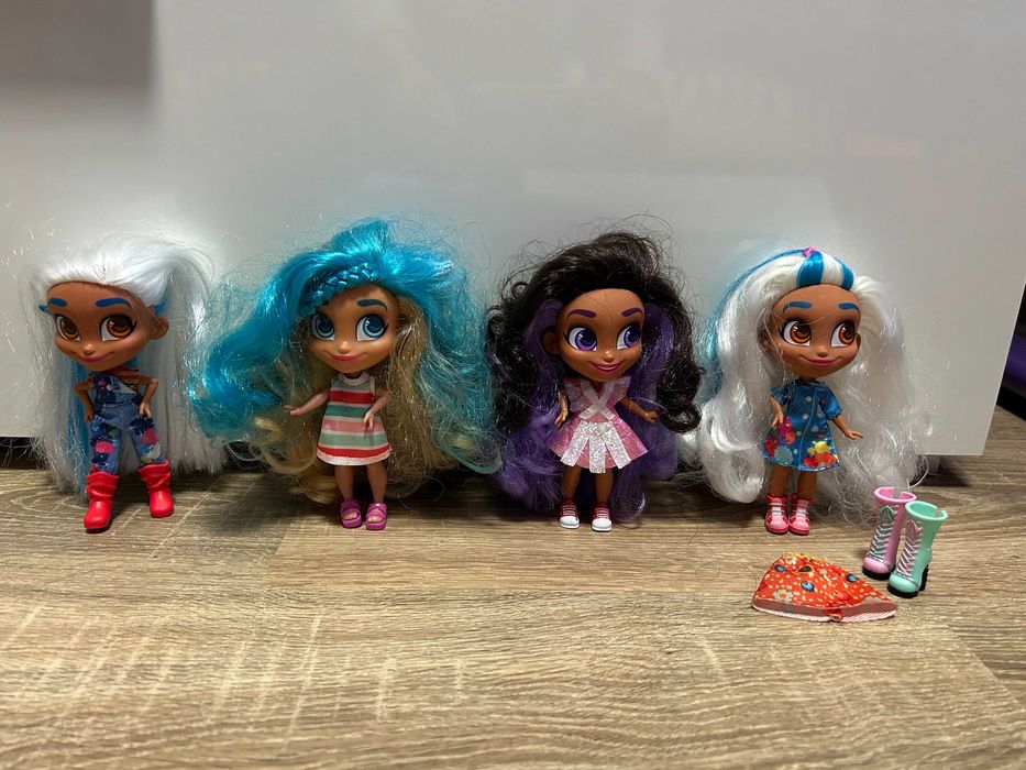 Ляльки, кукли в амортименті