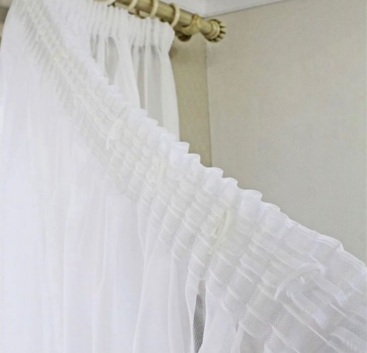 Шифон білий з обтяжувачеме.