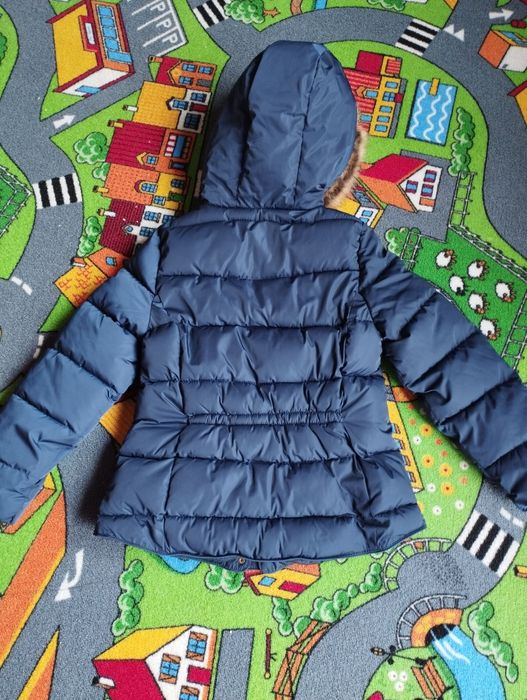 Kurtka zimowa ocieplana dziewczęca granatowa r. 128/152
