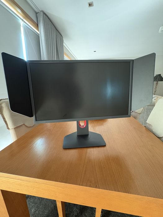 BenQ ZOWIE XL2546K 24,5” – Monitor e-Sports 240Hz | Como novo