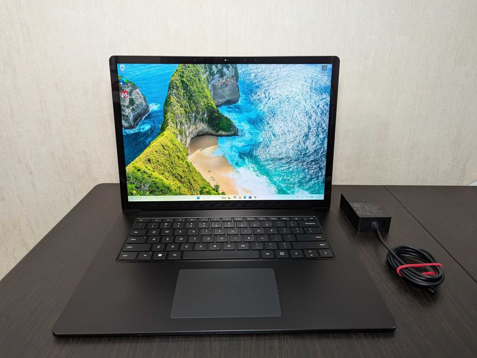 Microsoft Surface Laptop 4 15" Ryzen 7 16/512gb 8 ядер 16 потоків