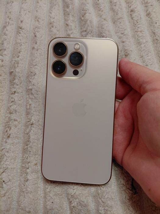 iPhone 13pro 128gb gold