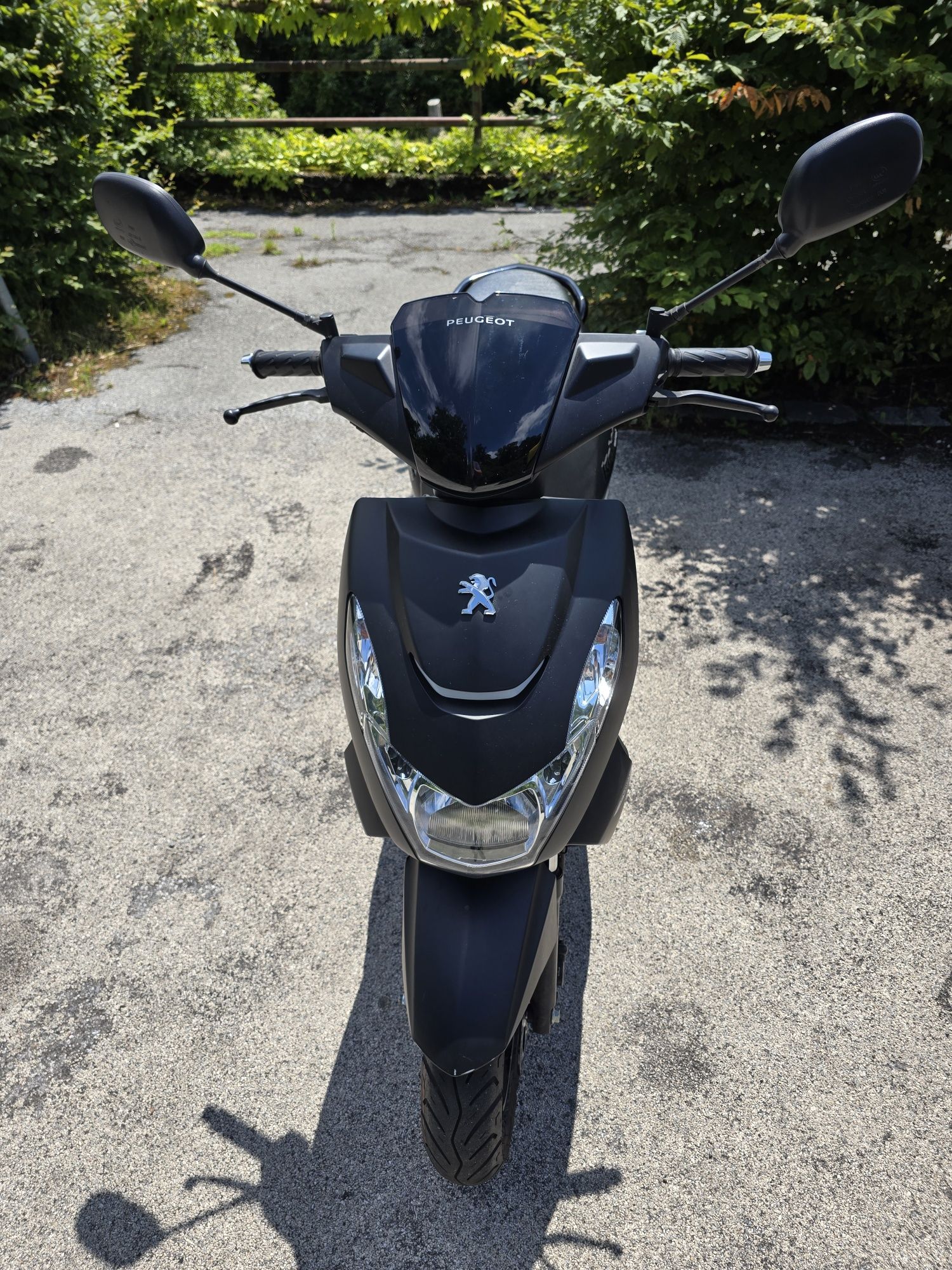 Peugeot Kisbee 50 2T black edition