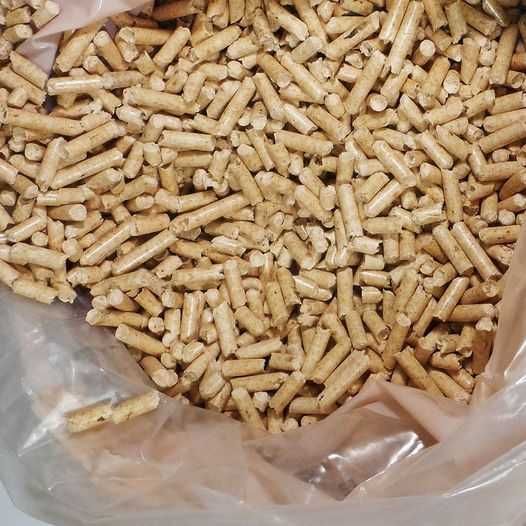 Sprzedam wysokiej jakości pellet drzewny i węgiel drzewny