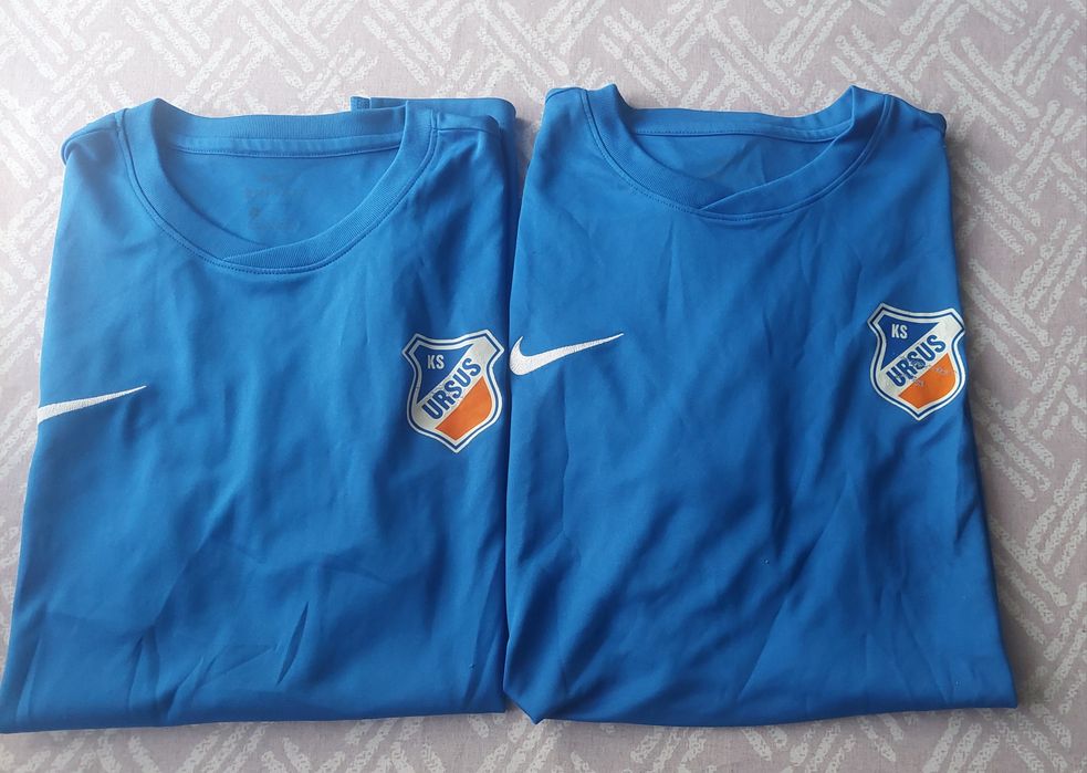 Nike zestaw 2  koszulek sportowych rozm.  L z logo KS URSUS