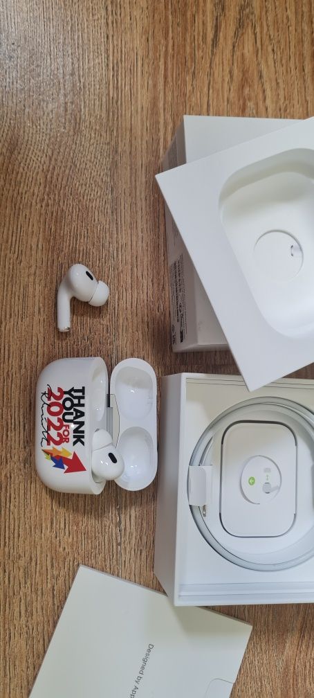 słuchawki bezprzewodowe apple airpods pro (2.generacji) mqd83zm/a