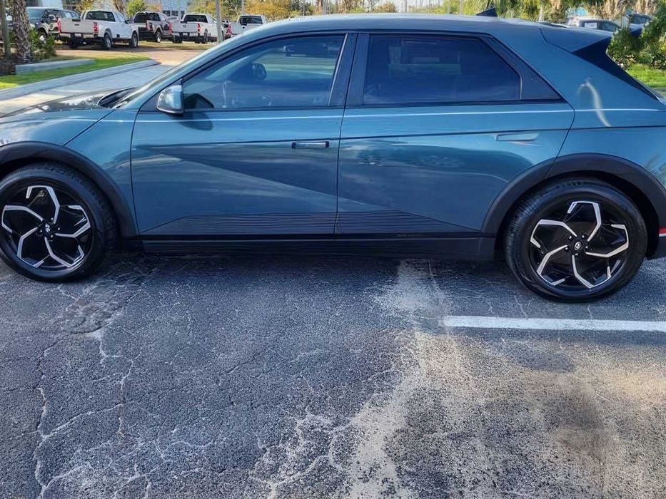Hyundai Ioniq 5 SEL      2022