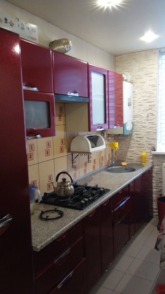 Продам квартиру+гараж