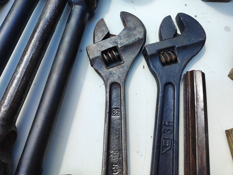 Набір ключів радянського виробництва.