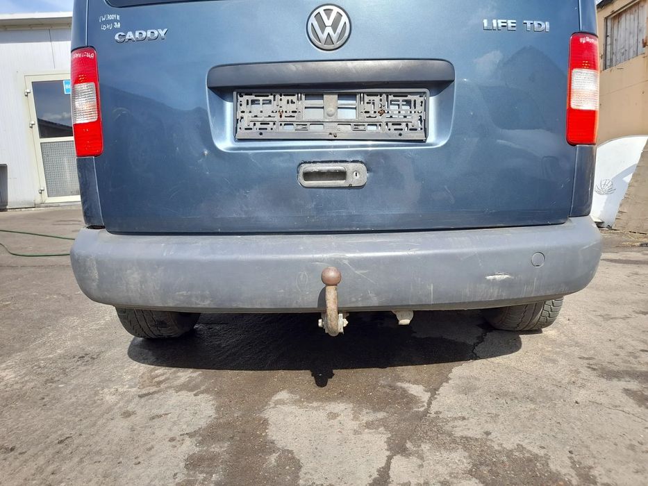 VW CADDY III ZDERZAK TYŁ TYLNY TYLNI