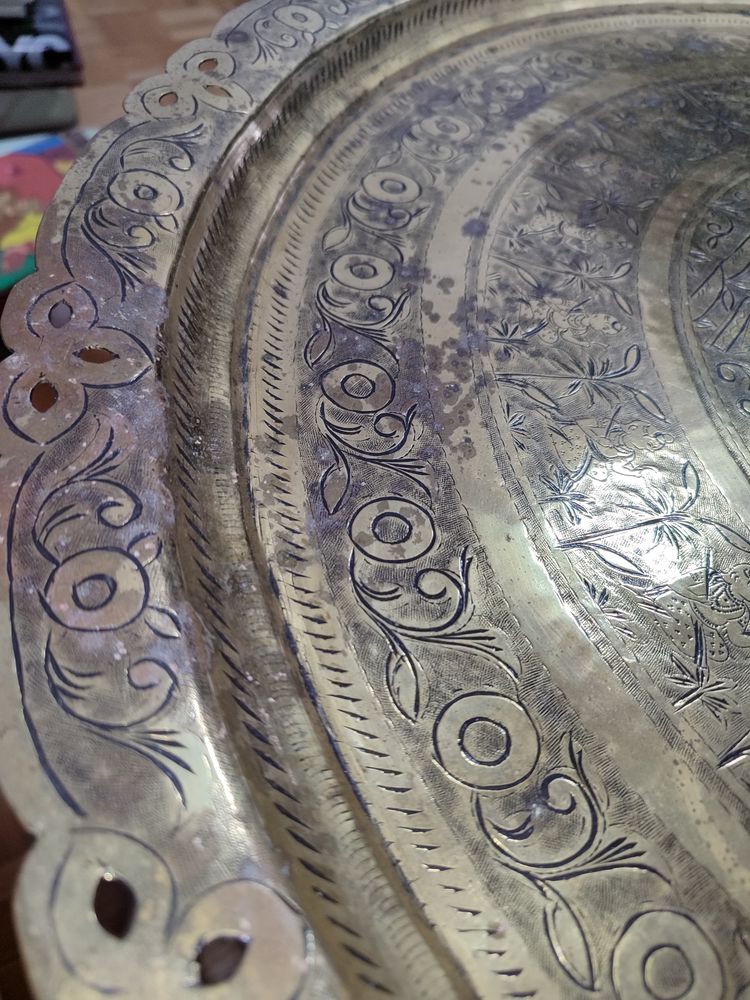 Mesa de apoio usada