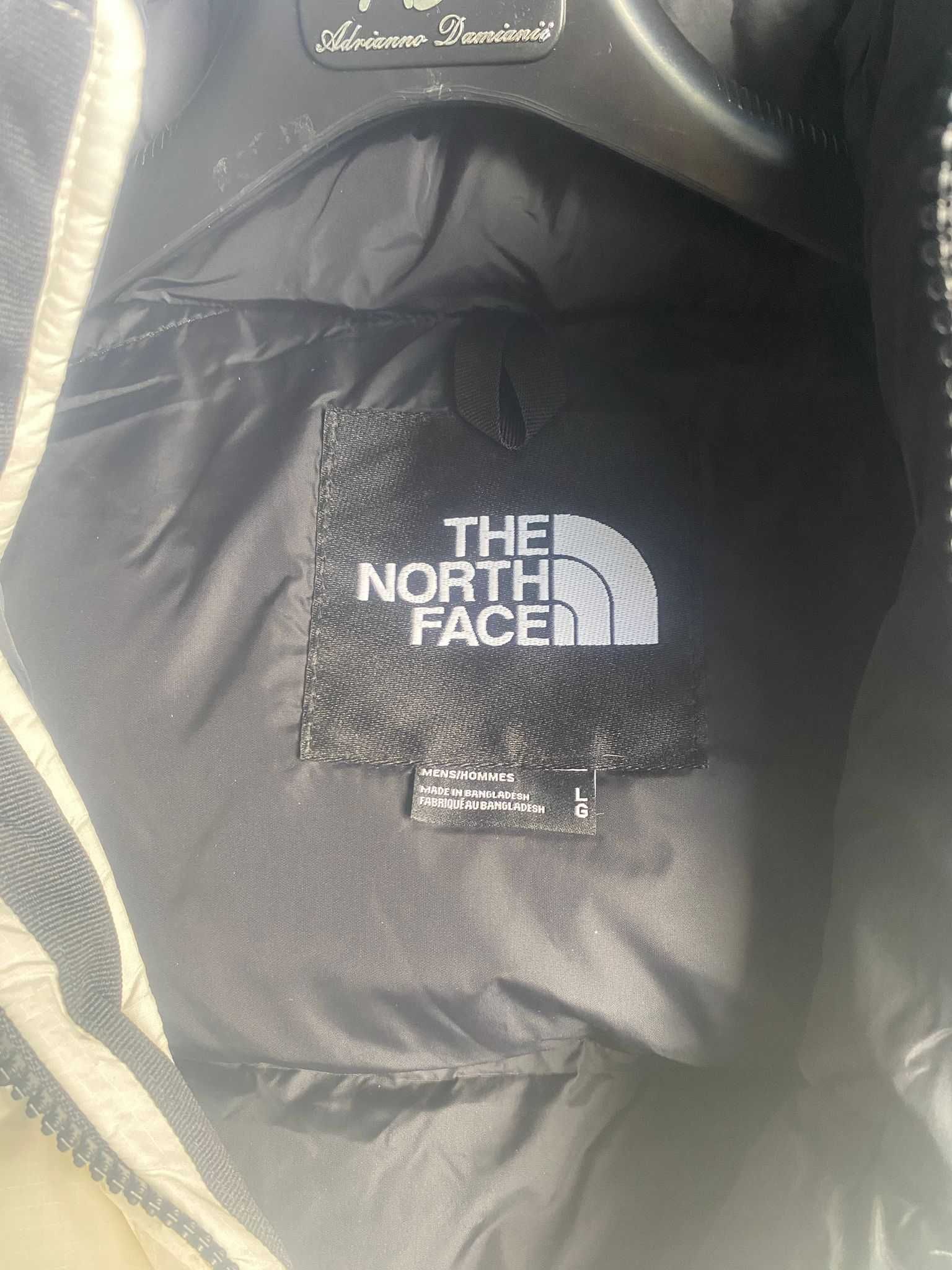 The North Face 1996 Retro Nuptse Vest – White Dune / TNF Black