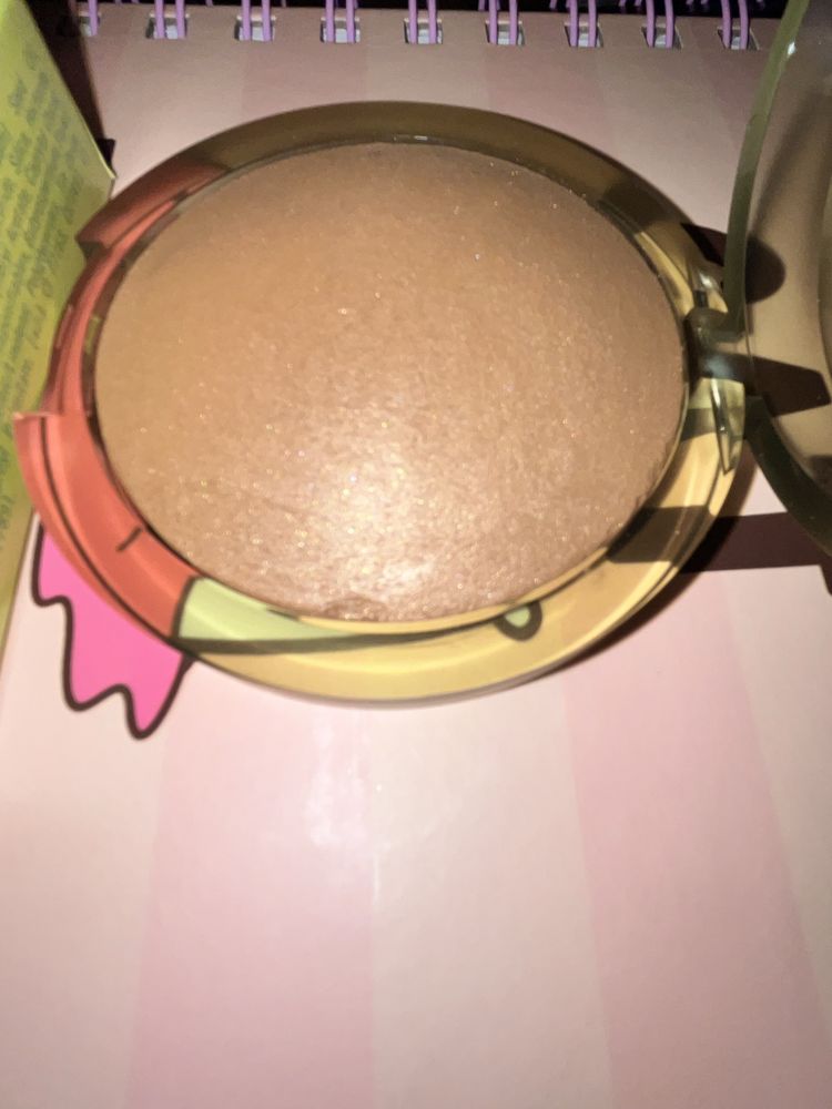 Kosas The Sun Show baked bronzer