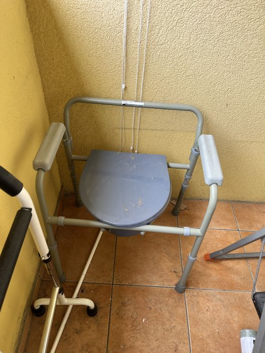 Sprzedam chodzik nieużywany