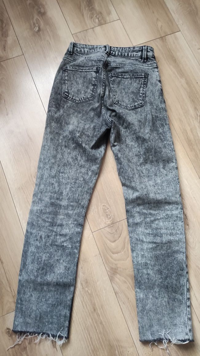 Spodnie jeansowe rozmiar 34