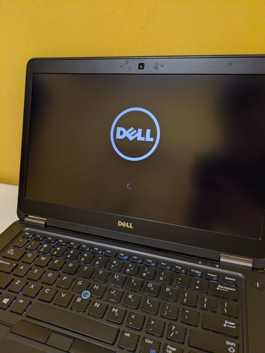 Laptop DELL i5, 8GB DDR4, 256 SSD OKAZJA!
