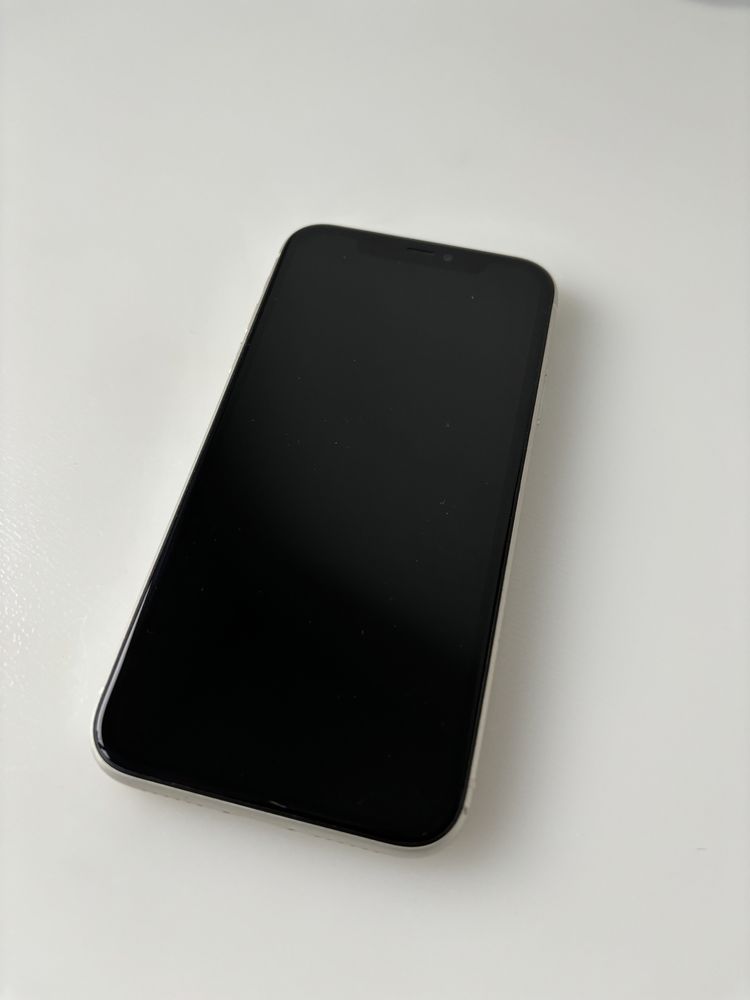 Iphone 11, 64gb pamięci