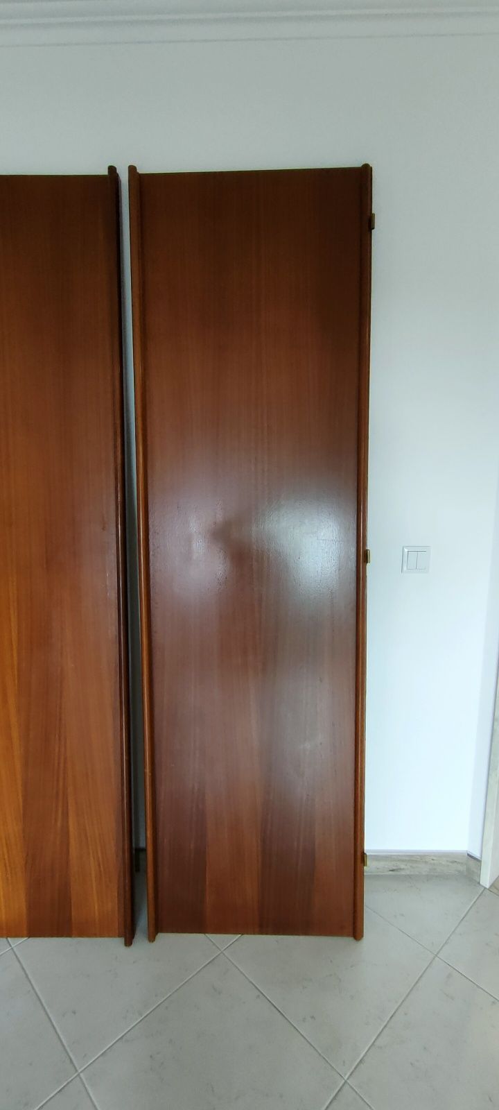 Conjuntos de Portas de Roupeiro de Madeira