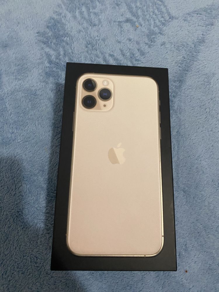 Iphone 11 pro gold