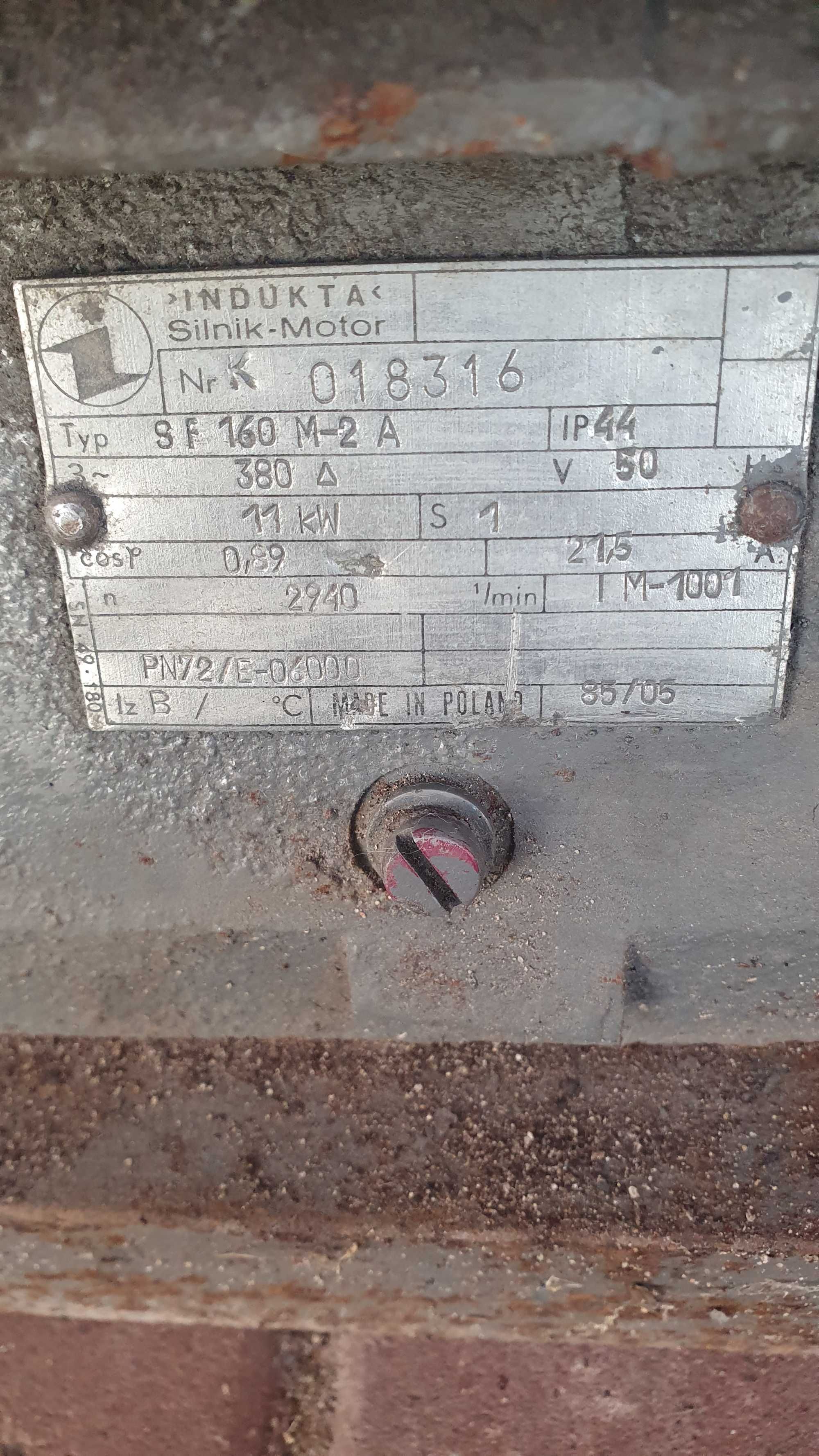 Silnik 11 kW + pompa do czystej wody