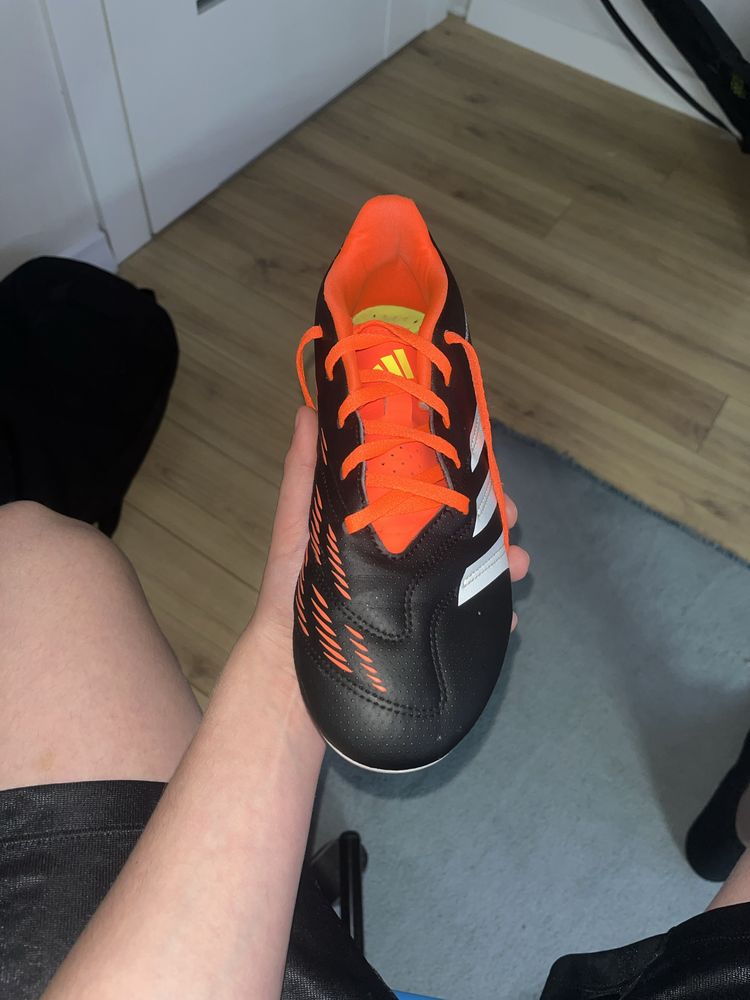 Korki adidas Predator Club FxG Buty piłkarskie