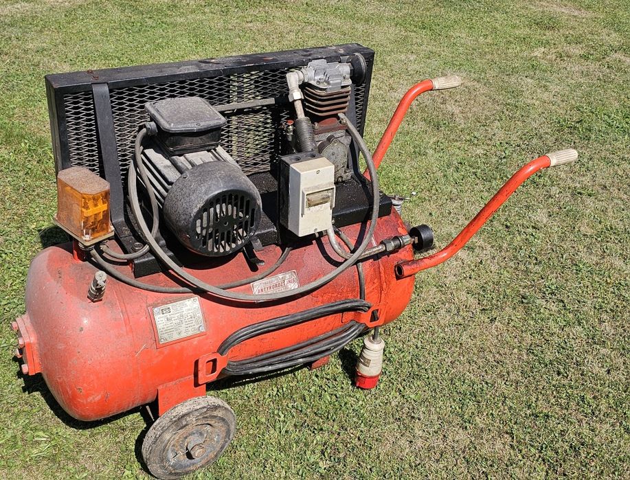 Agregat, Kompresor POLMO AHS23 R80. olejowy 380V