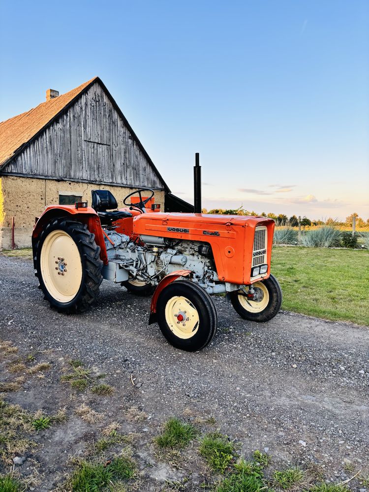 Traktor Ursus C-360