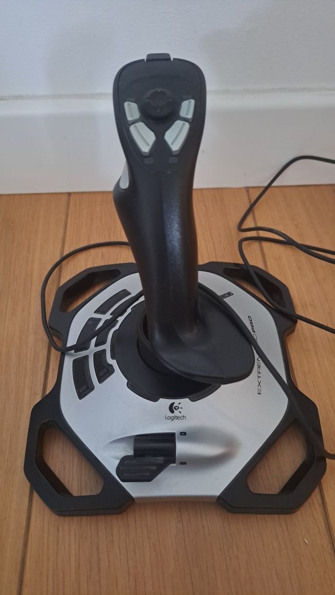 UWAGA! Joystick Logitech Extreme 3D Pro!
