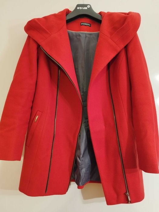płaszcz damski wełniany na zimę