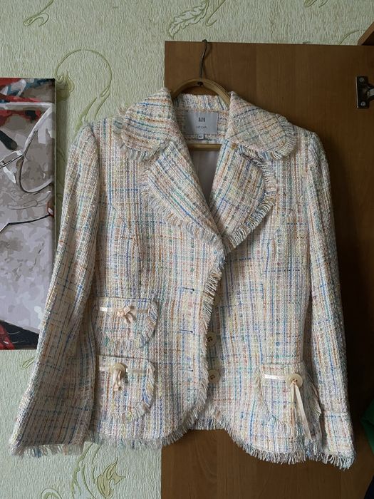 Твідовий піджак