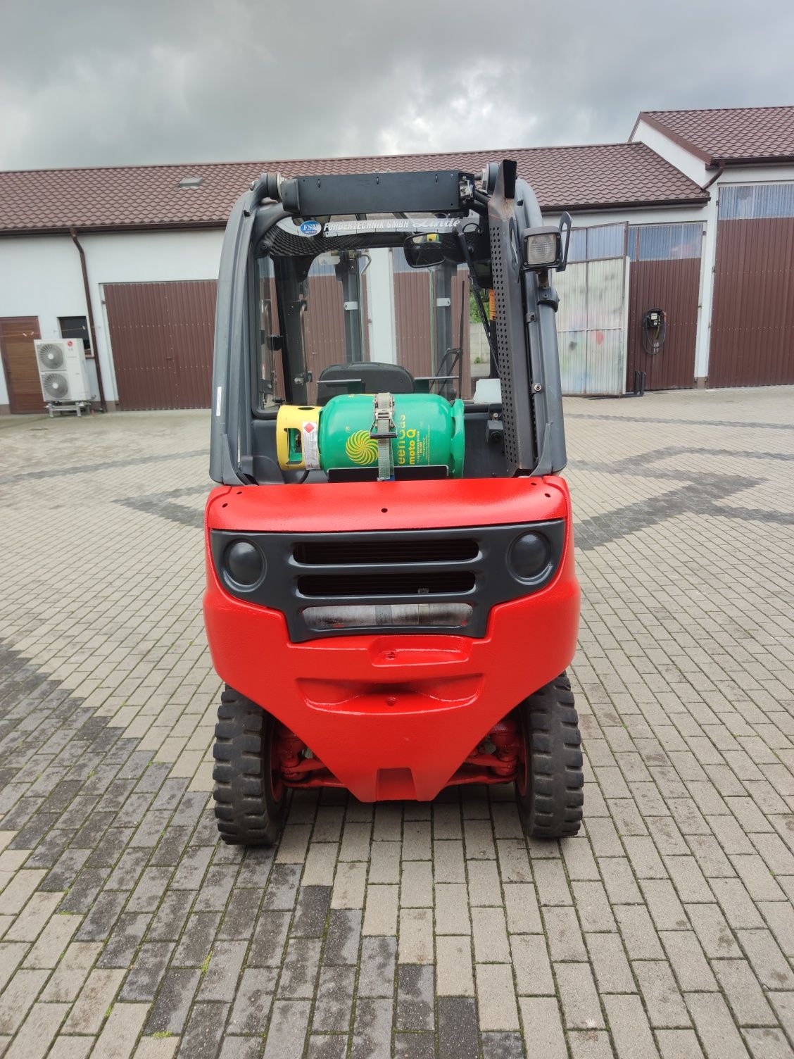 Wózek widłowy Linde H20 niski z kabiną z UDT