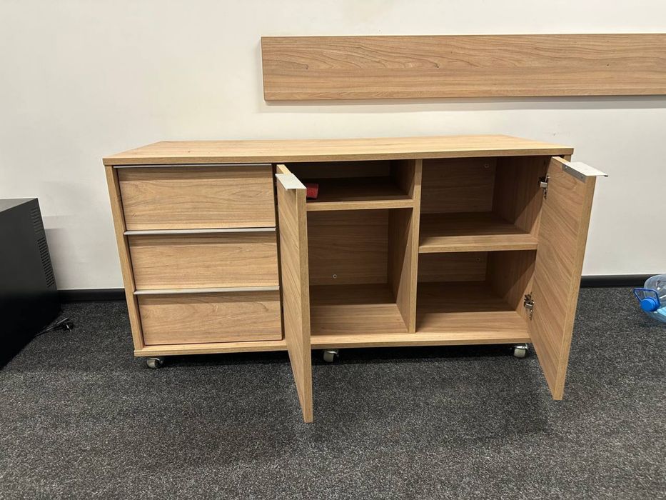 Комод тумба на колесиках