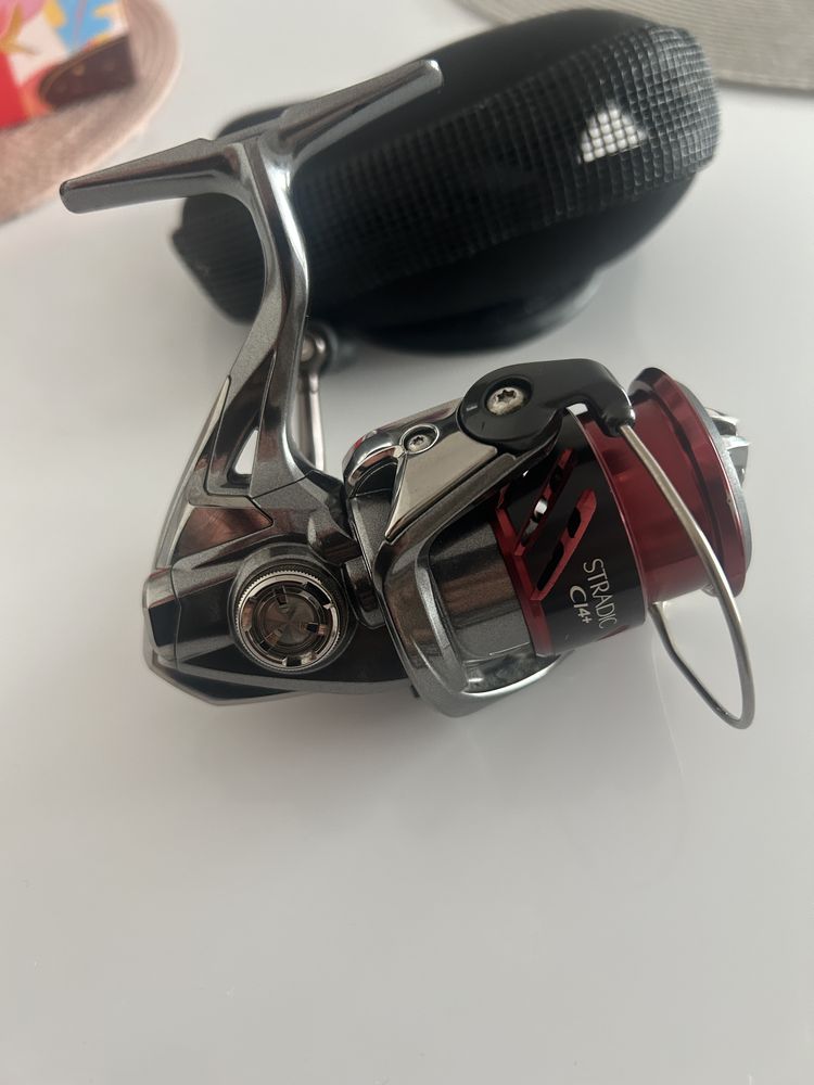 Kołowrotek Shimano Stradic CI4+ FB C2000S