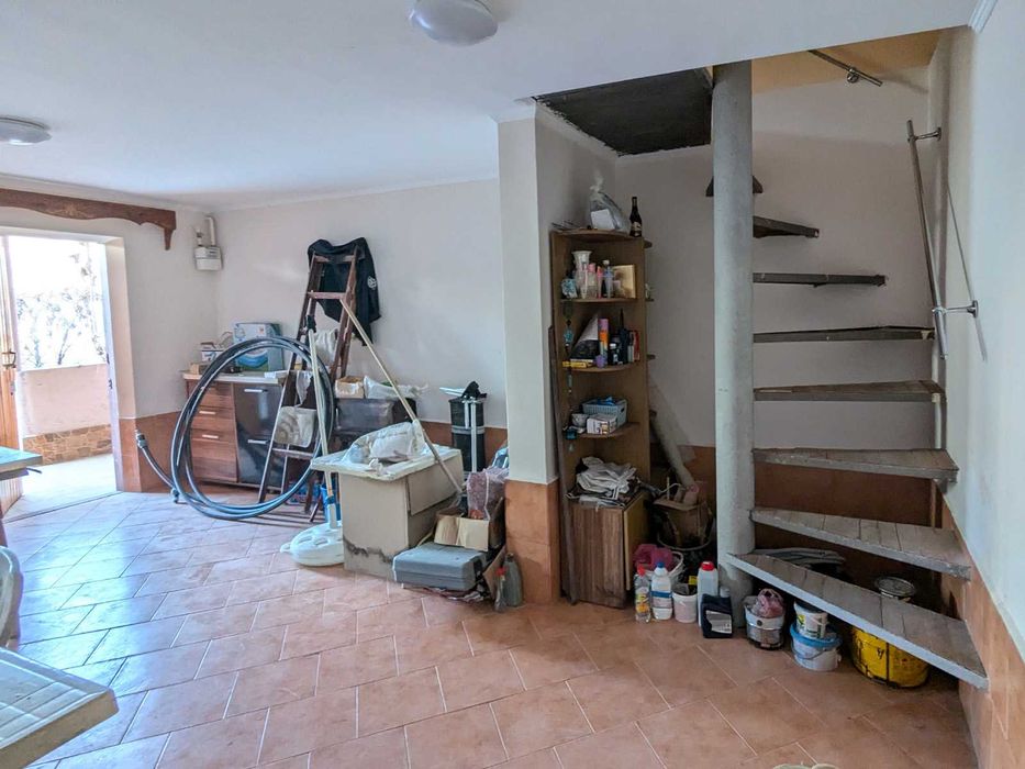 Двухэтажный дом в Каролино-Бугазе