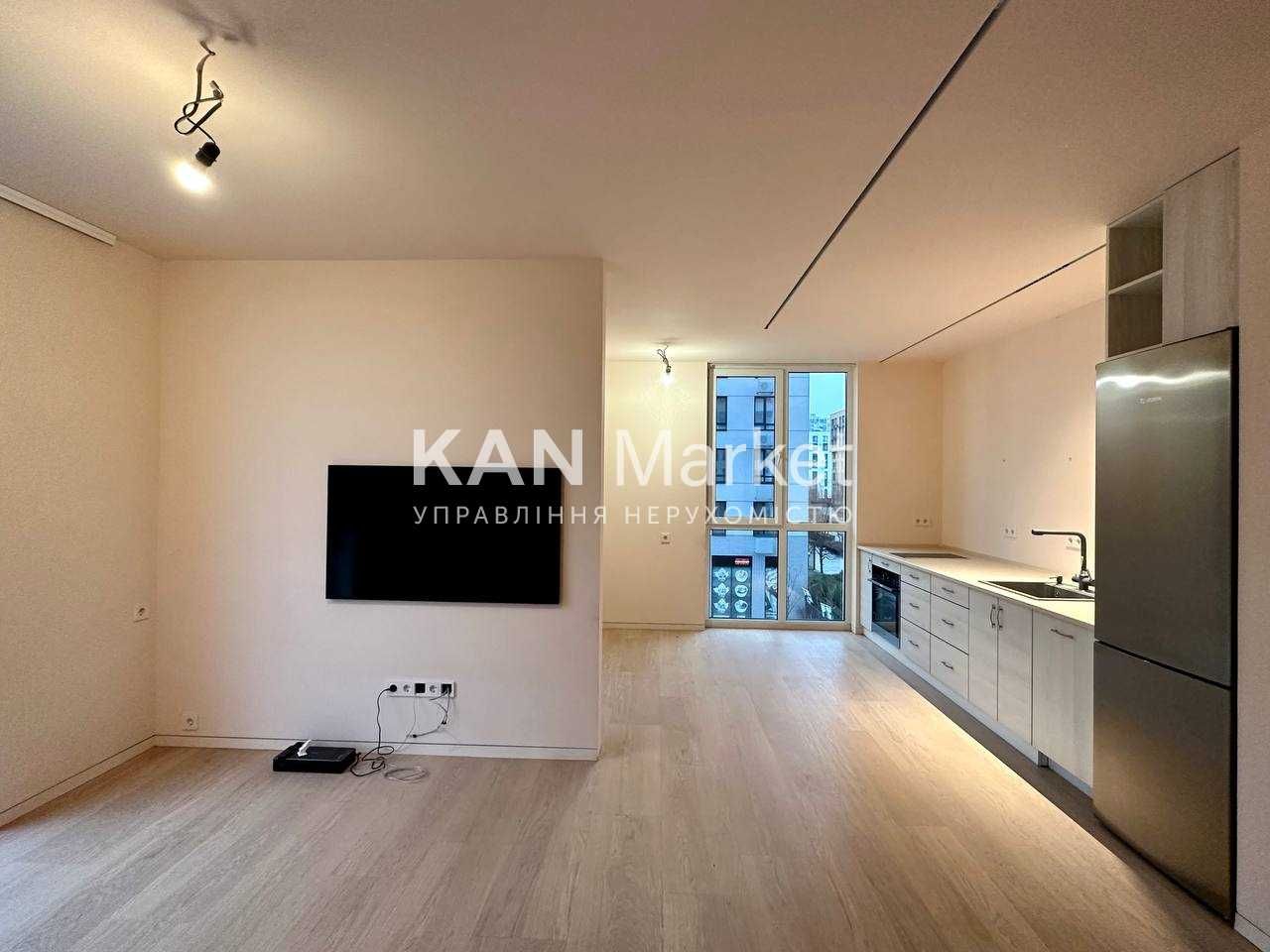 Продаж 3к квартири 95 м² з ремонтом у Файна Таун
