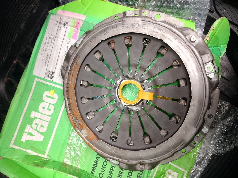 Комплект зчеплення Рено сафран