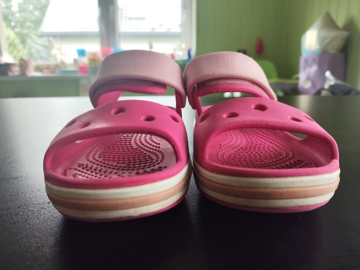 Sandały crocs C 11