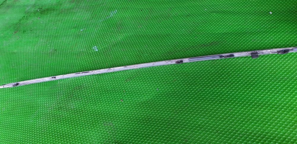 Mercedes w212 Listwa chromowa,zderzak tył